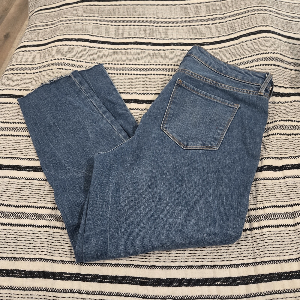 86. Old Navy High Rise Blue Women's Jeans